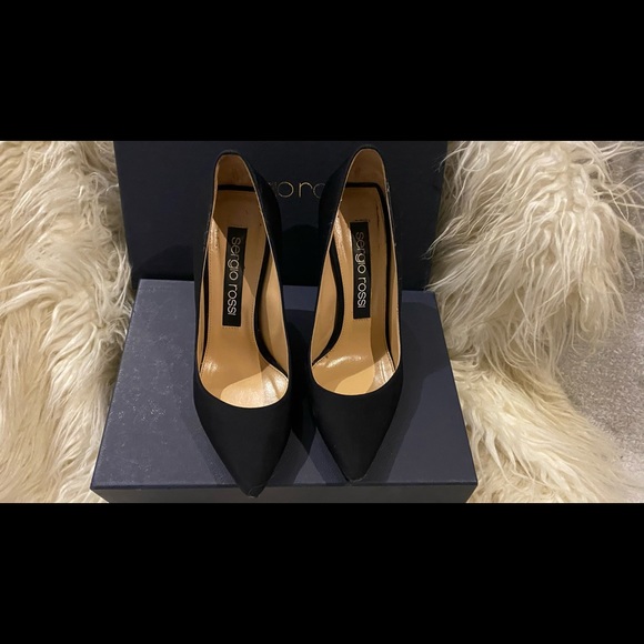 SERGIO ROSSI Sr Milano Pumps/ Woman’s Size 38-  BLACK - Picture 4 of 8